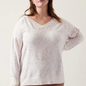 NWOT Athleta Coaster Luxe V-Neck Sweatshirt - Agate Paisley Cream - XL Tall